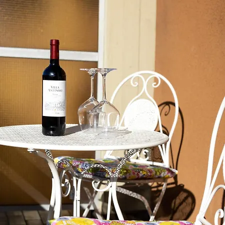 Luxury Oasis Penthouse In Center